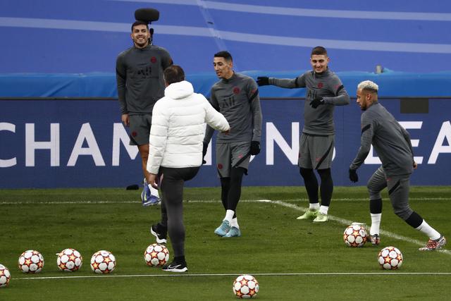 沃克飞抵即将租借加盟米兰 买断费用500万欧元