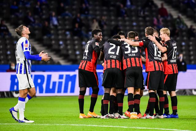 王睿泽29分青岛胜福建 孙铭徽40分广厦胜上海